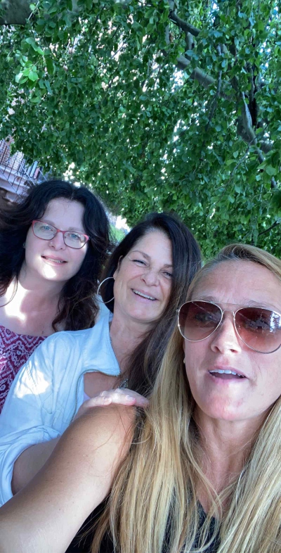 Albany Scavenger Hunt Team Photo